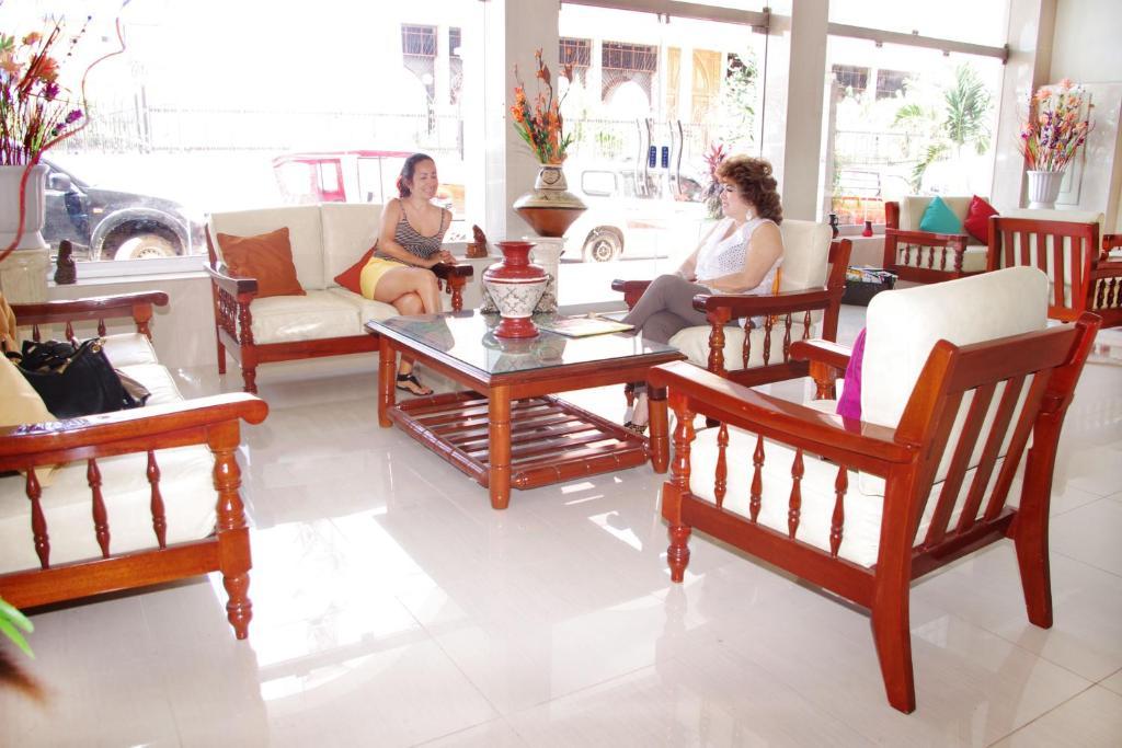 Del Castillo Plaza Hotel Pucallpa Extérieur photo